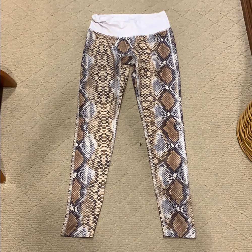 Prism sport size small workout leggings